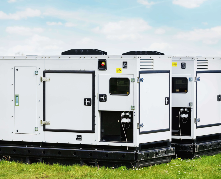 Installation de générateurs pour l'alimentation d'un événement.